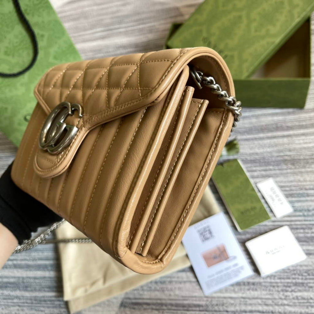 Gucci 474575 GG Marmont mini bag Light pink