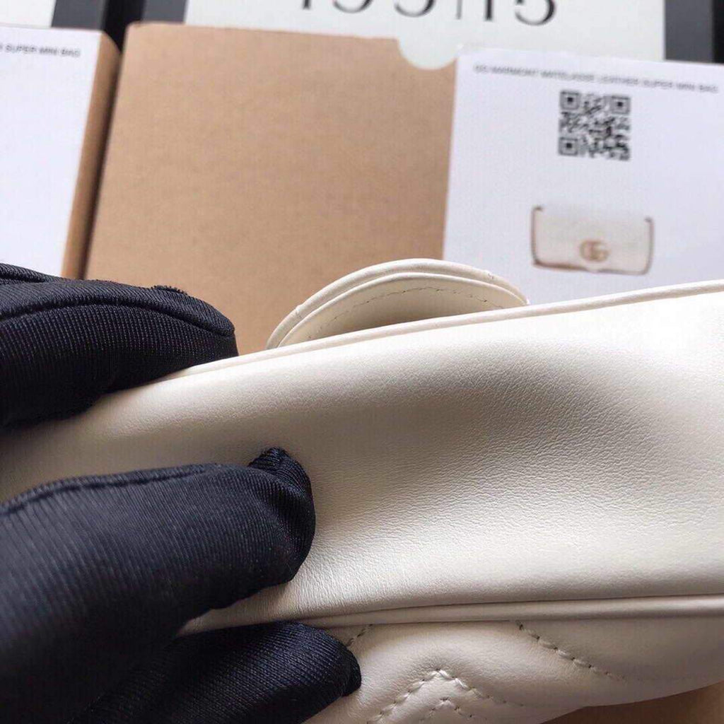 Gucci 476433 GG Marmont Matelass¨¦ Leather Super Mini Bag White - luxibagsmall