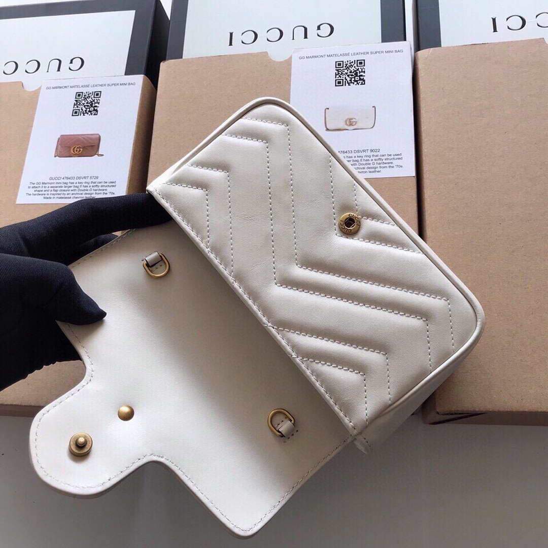 Gucci 476433 GG Marmont Matelass¨¦ Leather Super Mini Bag White - luxibagsmall
