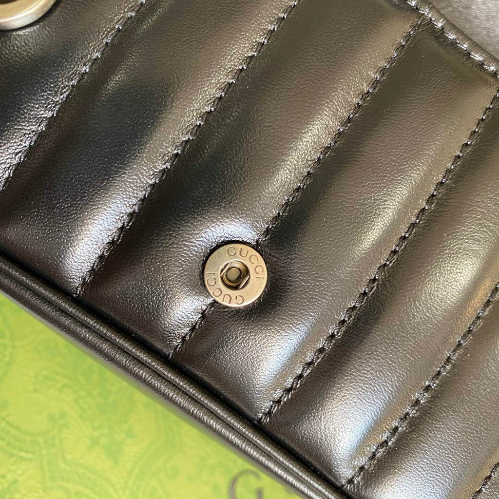 Gucci 476433 GG Marmont Super Mini Bag Black