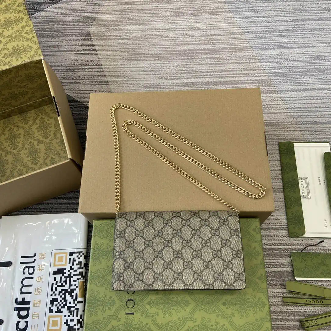 Gucci 497985 GG GG Marmont wallet on chain beige and White leather