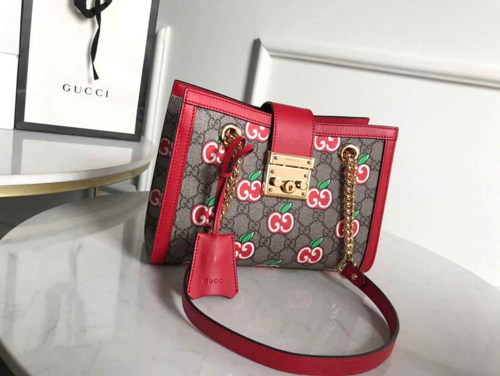 Gucci 498156 Padlock small GG Shoulder Bag Red - luxibagsmall