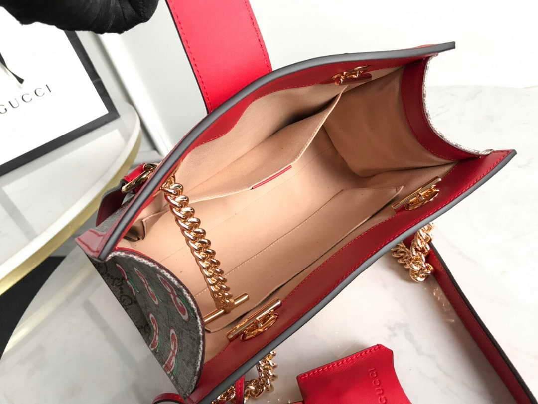 Gucci 498156 Padlock small GG Shoulder Bag Red - luxibagsmall
