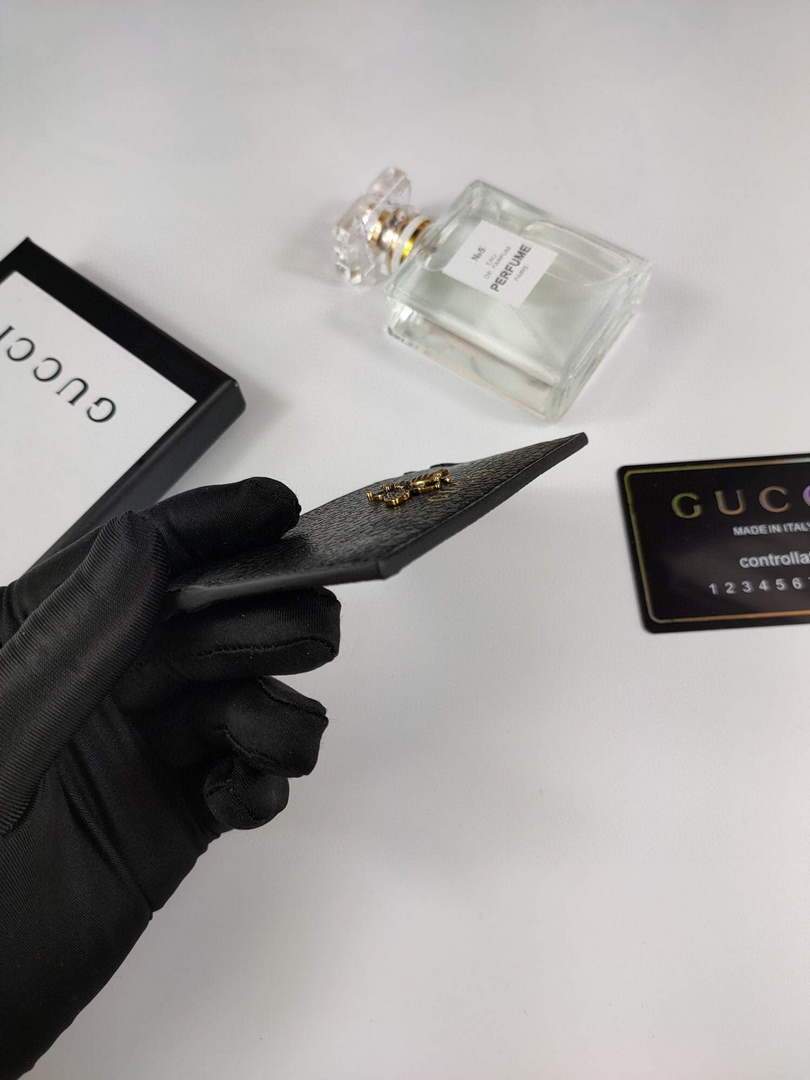 Gucci 523685 Men¡®s card holders and coin cases Animalier leather card case - luxibagsmall