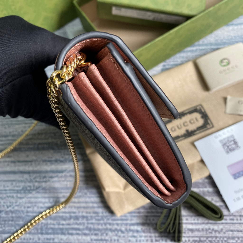 Gucci 546585 GG Marmont Chain Wallet Pink
