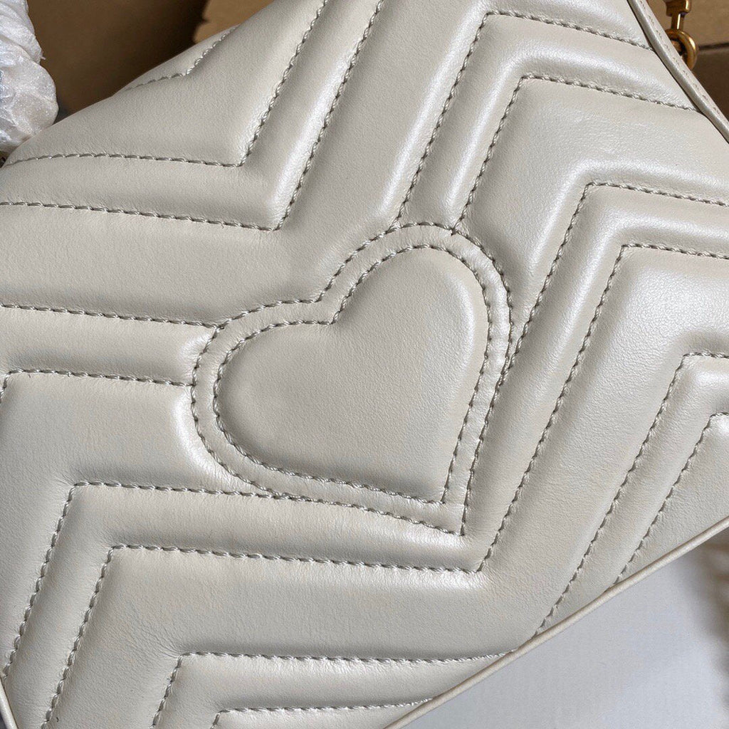 Gucci ‎547260 GG Marmont Mini Top Handle Bag White - luxibagsmall