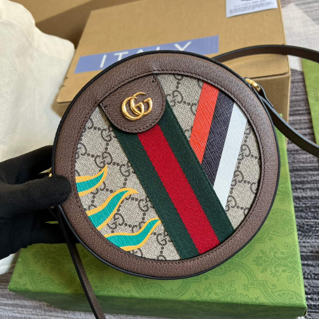 Gucci 574978 Round shoulder bag with Double G Beige Brown