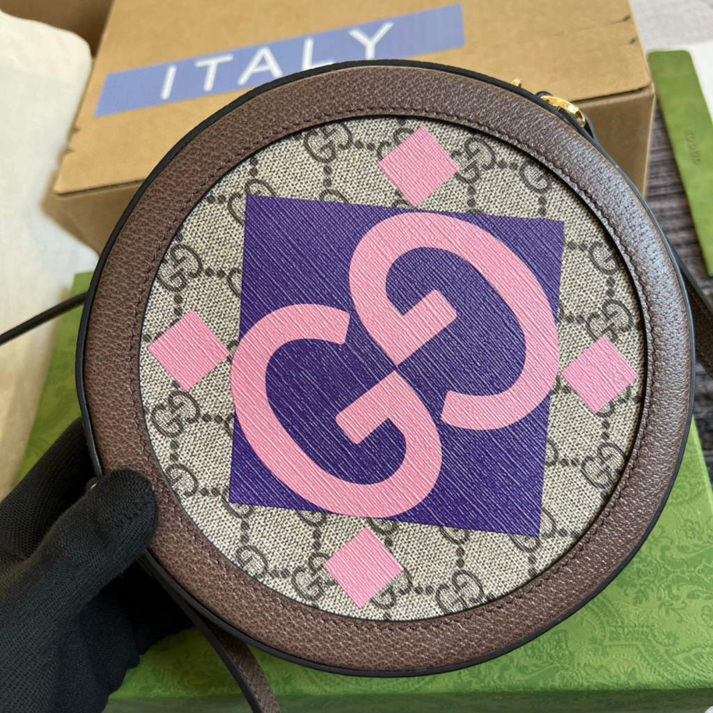 Gucci 574978 Round shoulder bag with Double G Beige Brown