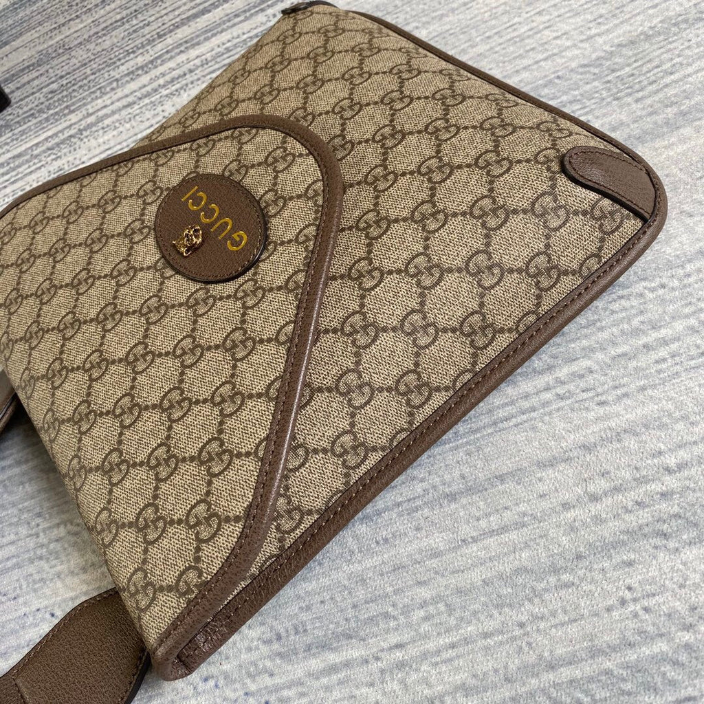 Gucci 599521 GG Supreme Medium Bag Beige