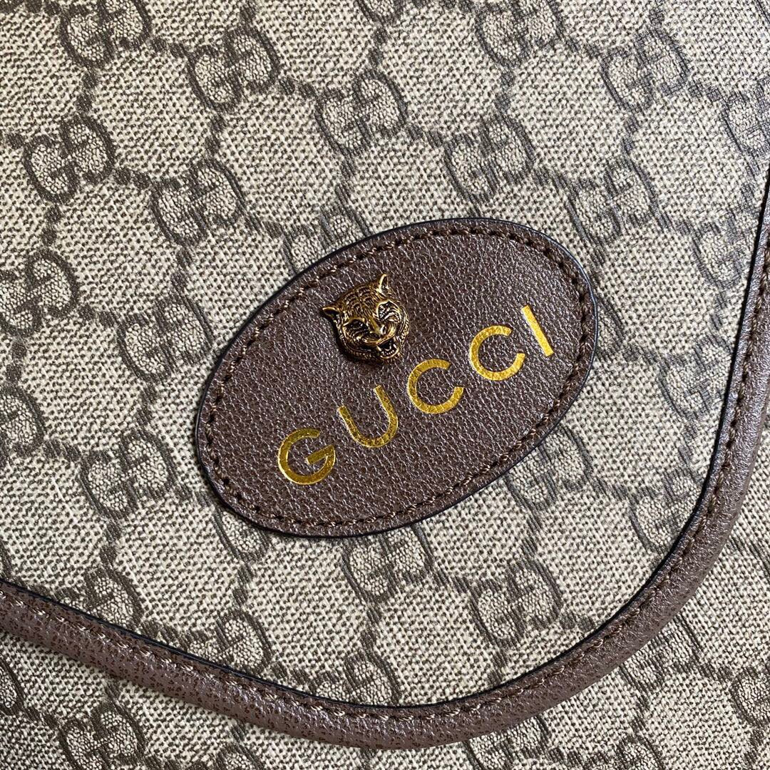 Gucci 599521 GG Supreme Medium Bag Beige