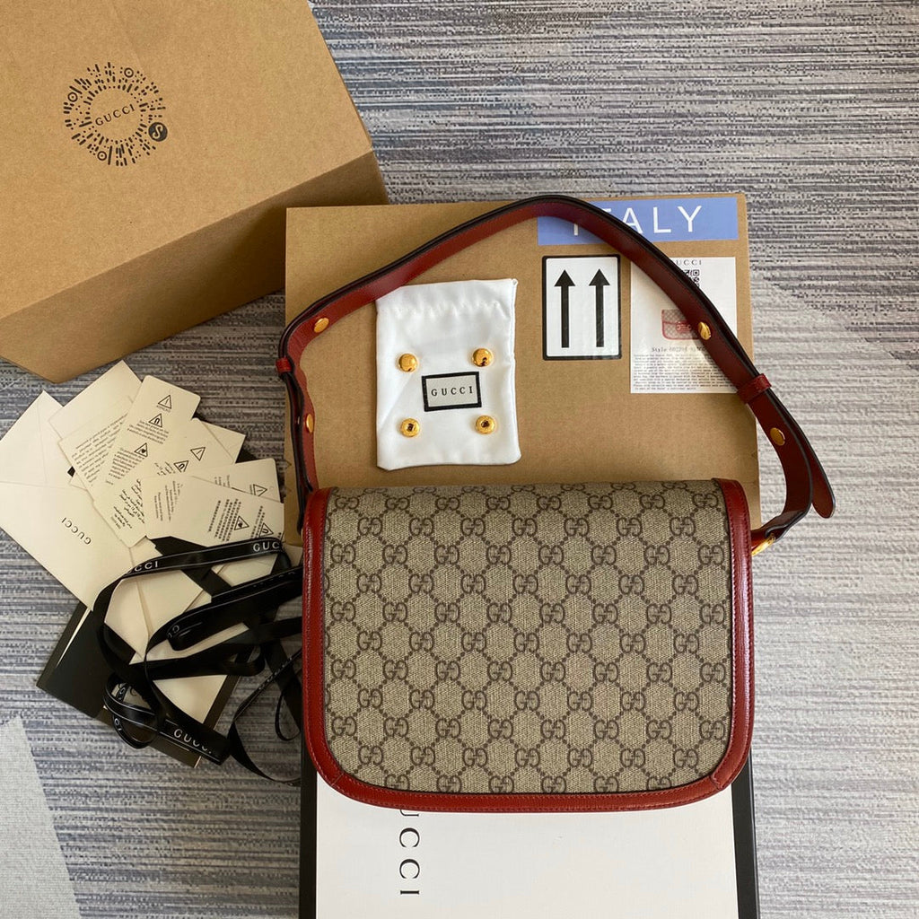 Gucci Horsebit 1955 shoulder bag 602204 Beige with red leather