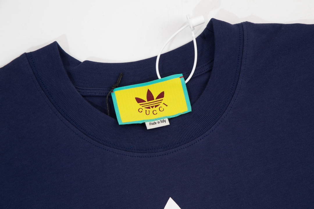 Gucci 616036 Adidas x Gucci Cotton Jersey Men Women's T-shirt G38687