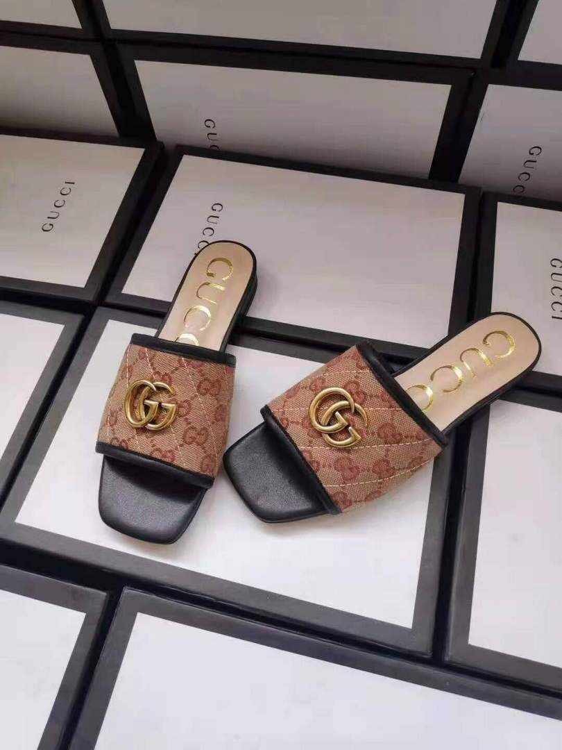 Gucci 619893 Women's GG Matelass¨¦ Canvas Slide Sandal Black - luxibagsmall