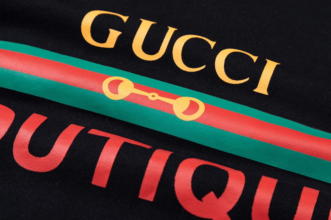 Gucci 623244 Men's Women's Hoodie Boutique print sweatshirt G60980