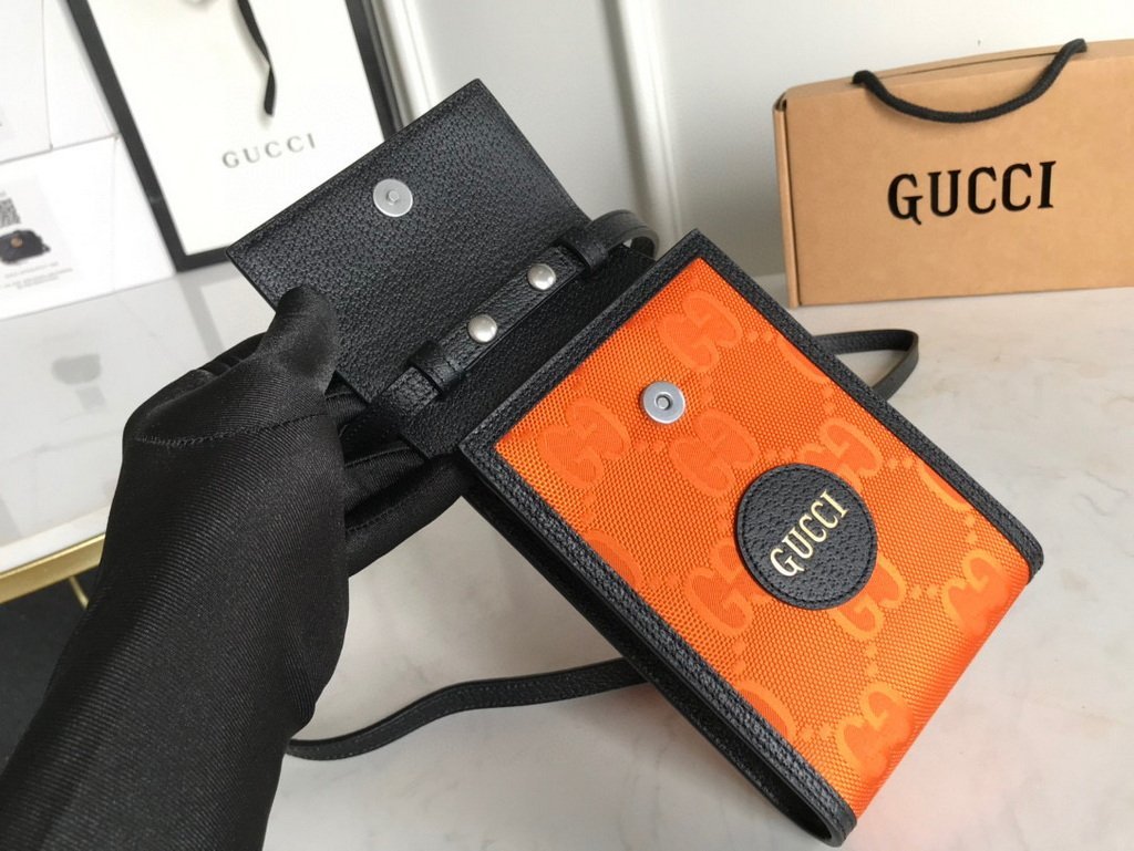 Gucci 625599 Gucci Off The Grid Mini Bag Orange