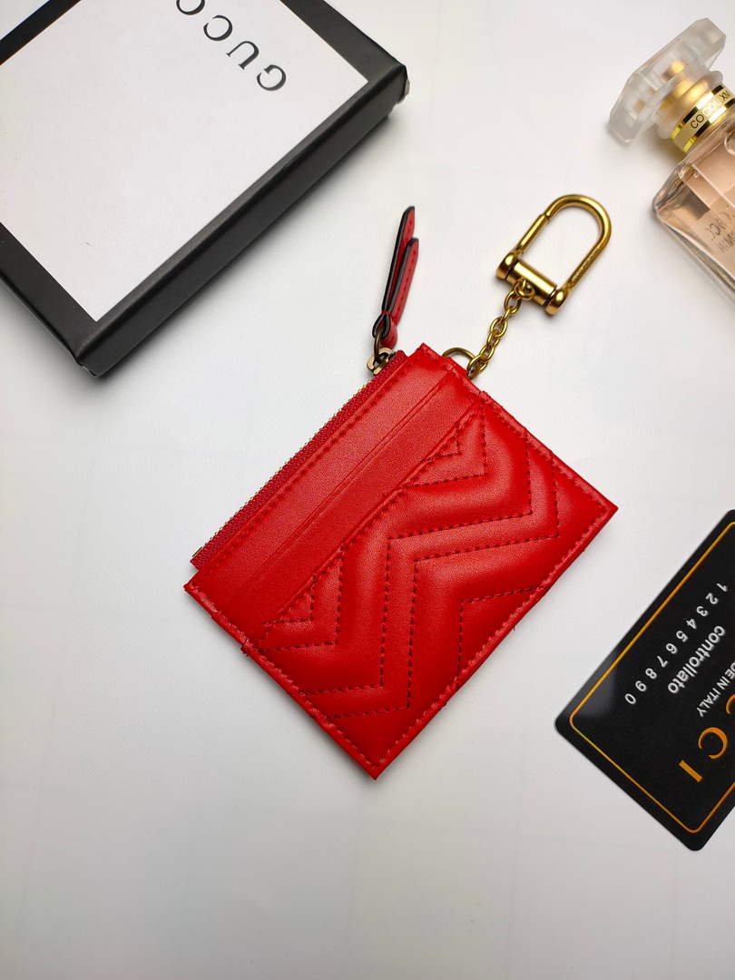 Gucci 627064 GG Marmont Keychain Wallet Red