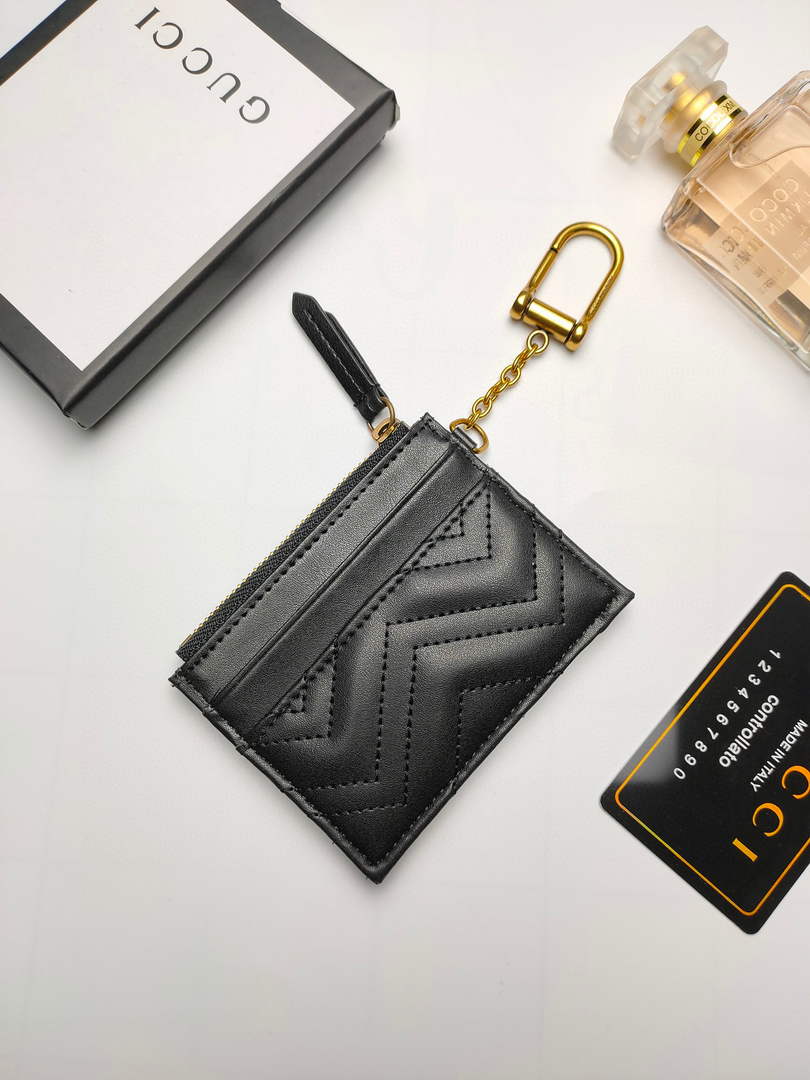 Gucci 627064 GG Marmont Keychain Wallet Black