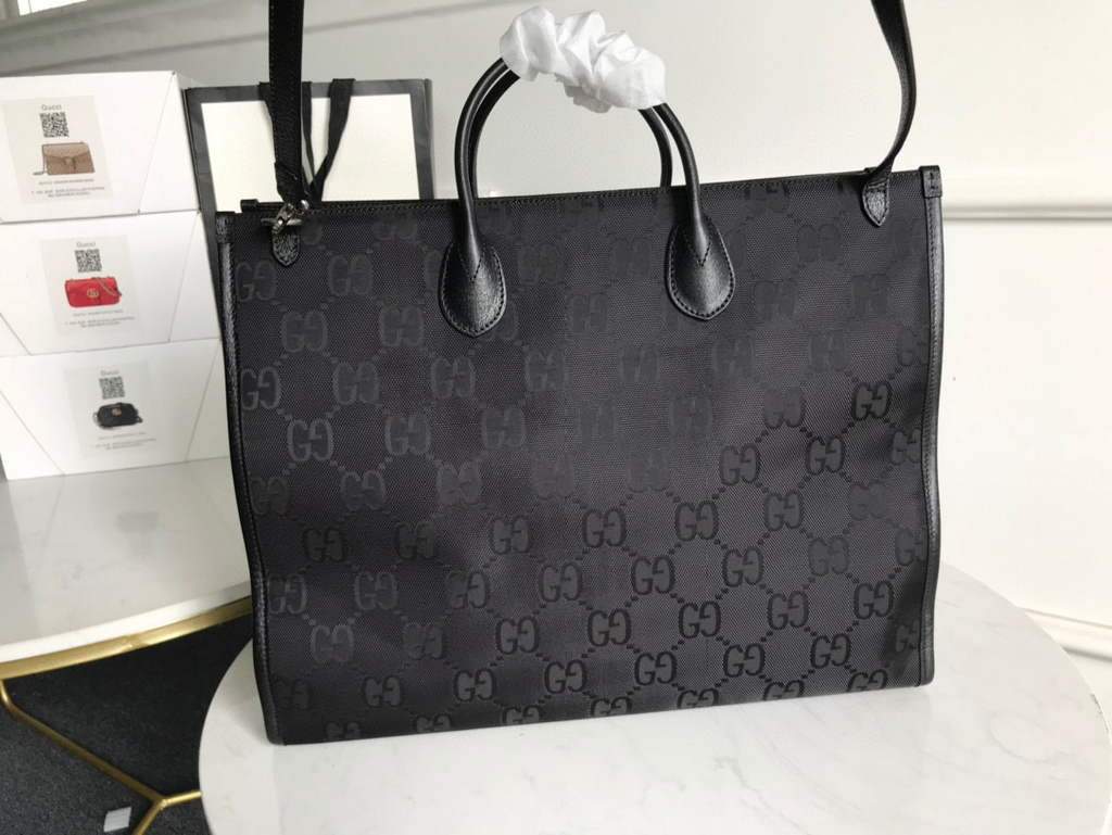Gucci 630353 Gucci Off The Grid tote Bag