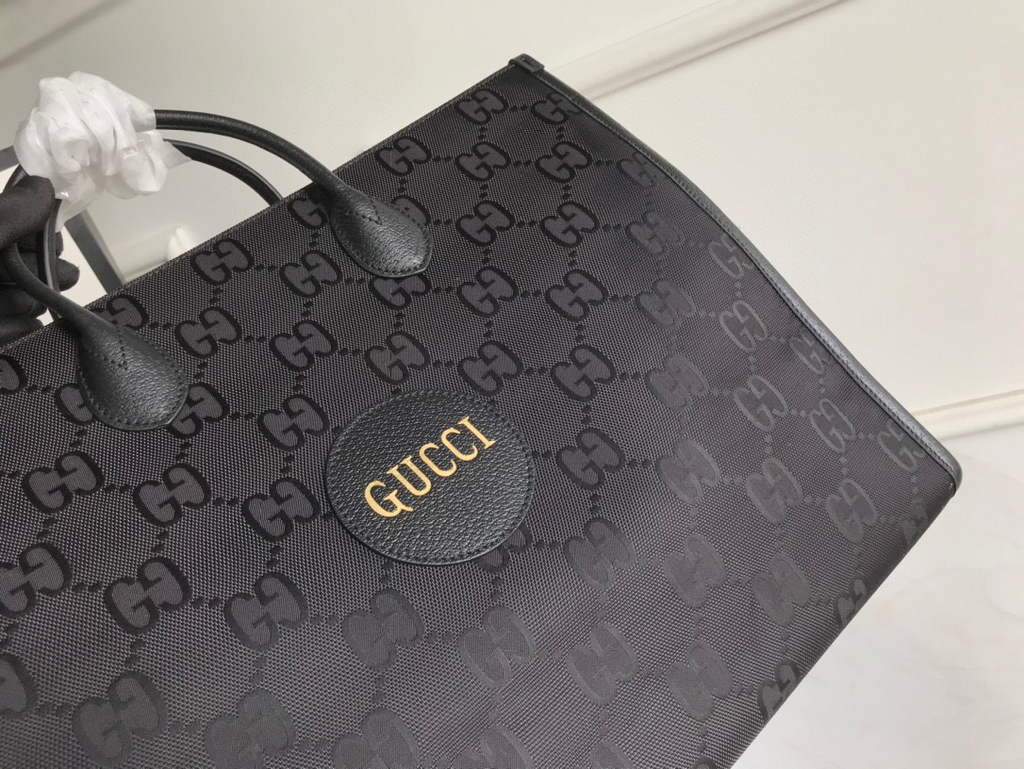 Gucci 630353 Gucci Off The Grid tote Bag