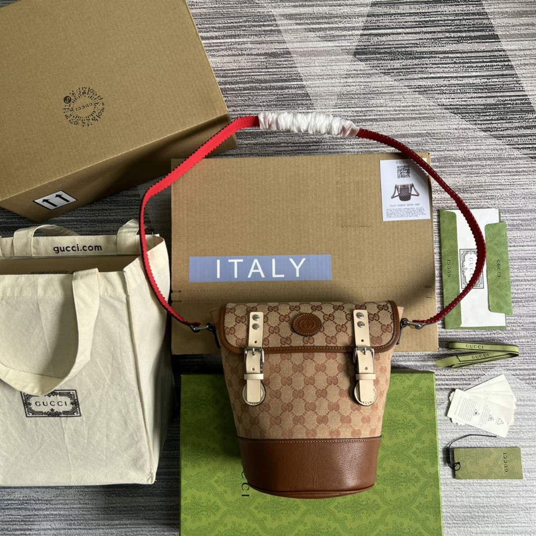 Gucci 630819 Bucket Bag in GG Supreme Canvas and Brown Leather - Default Title - View 1