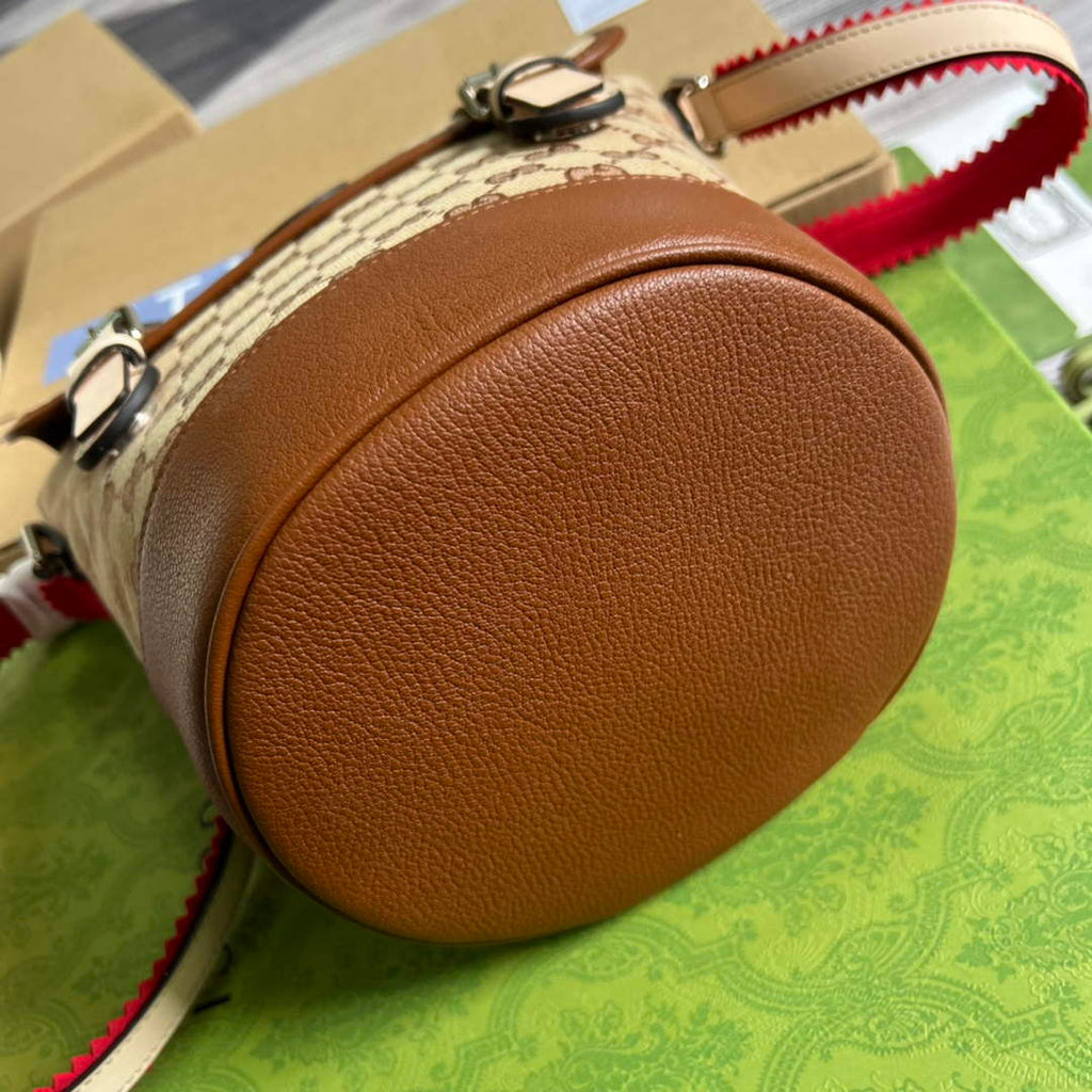 Gucci 630819 Bucket Bag in GG Supreme Canvas and Brown Leather