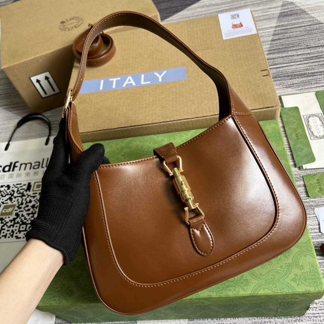 Gucci 636709 Jackie 1961 Small Shoulder Bag Brown