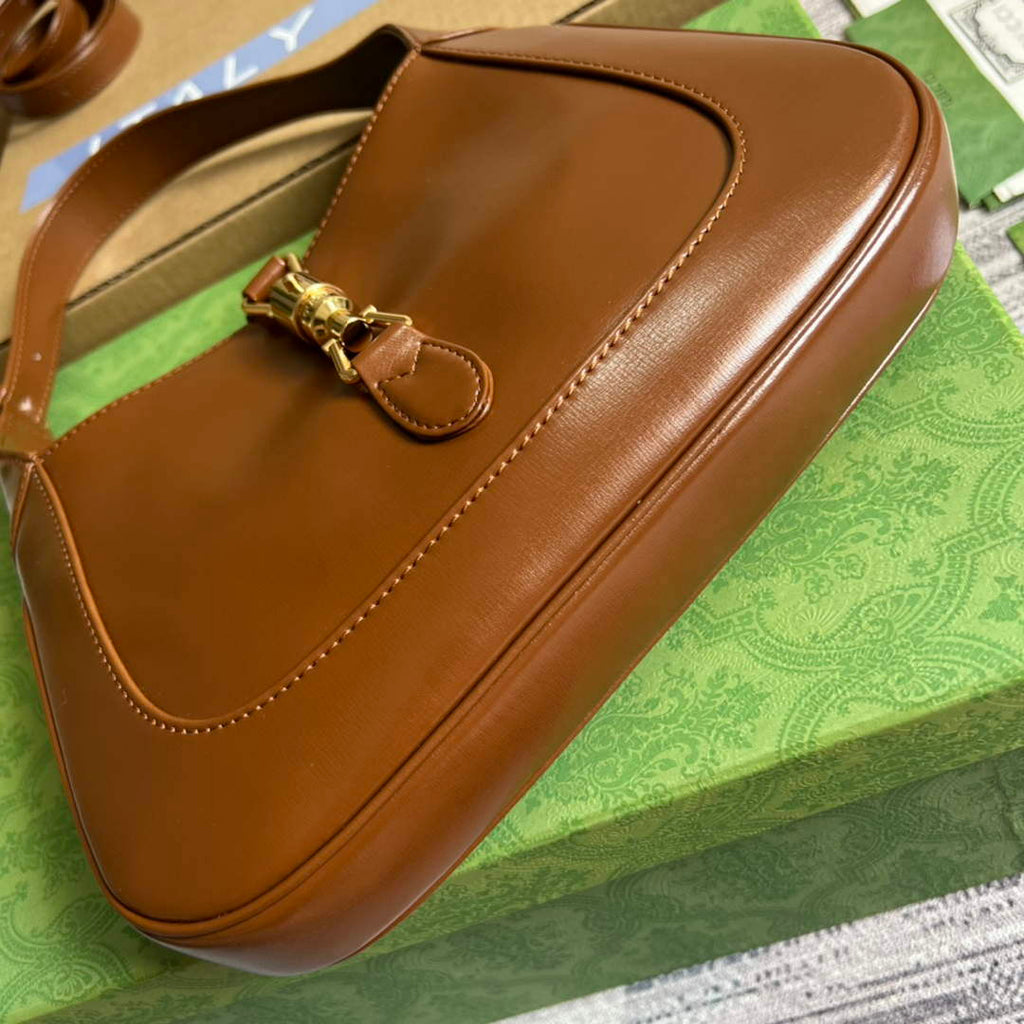 Gucci 636709 Jackie 1961 Small Shoulder Bag Brown
