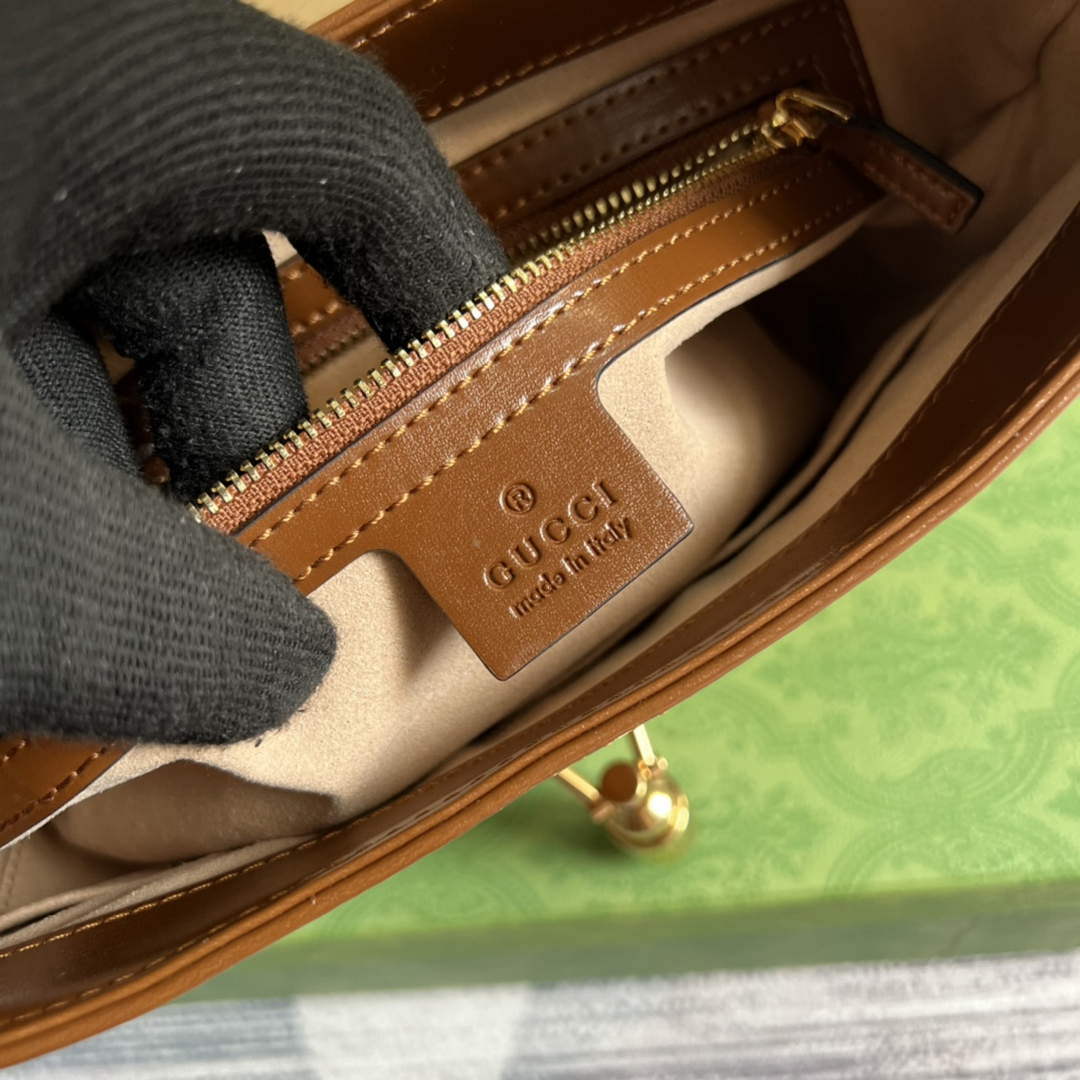 Gucci 636709 Jackie 1961 Small Shoulder Bag Brown - Default Title - View 9