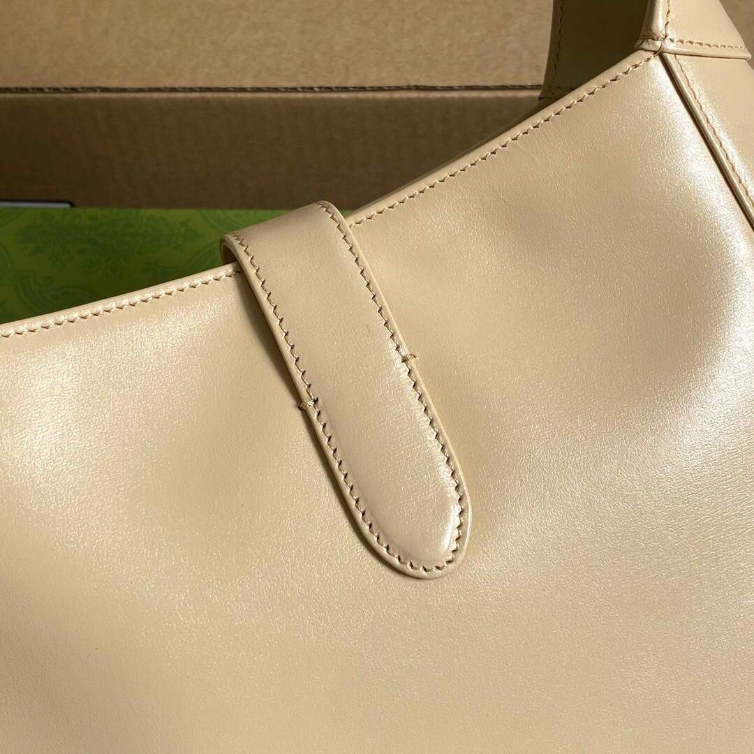 Gucci 636709 Jackie 1961 Small Shoulder Bag Beige