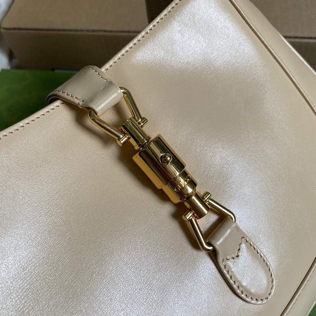 Gucci 636709 Jackie 1961 Small Shoulder Bag Beige