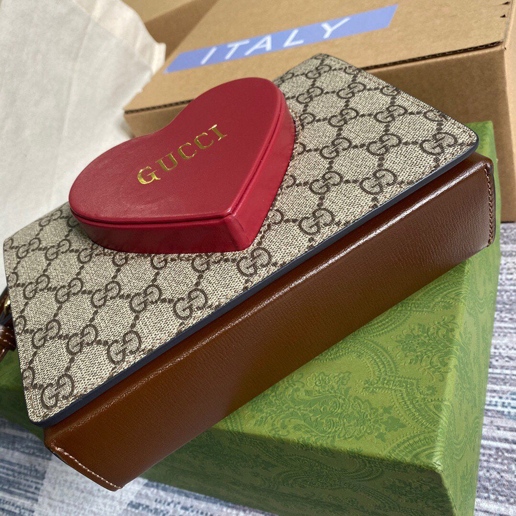 Gucci 637048 Valentine's Day Mini Shoulder Bag Brown