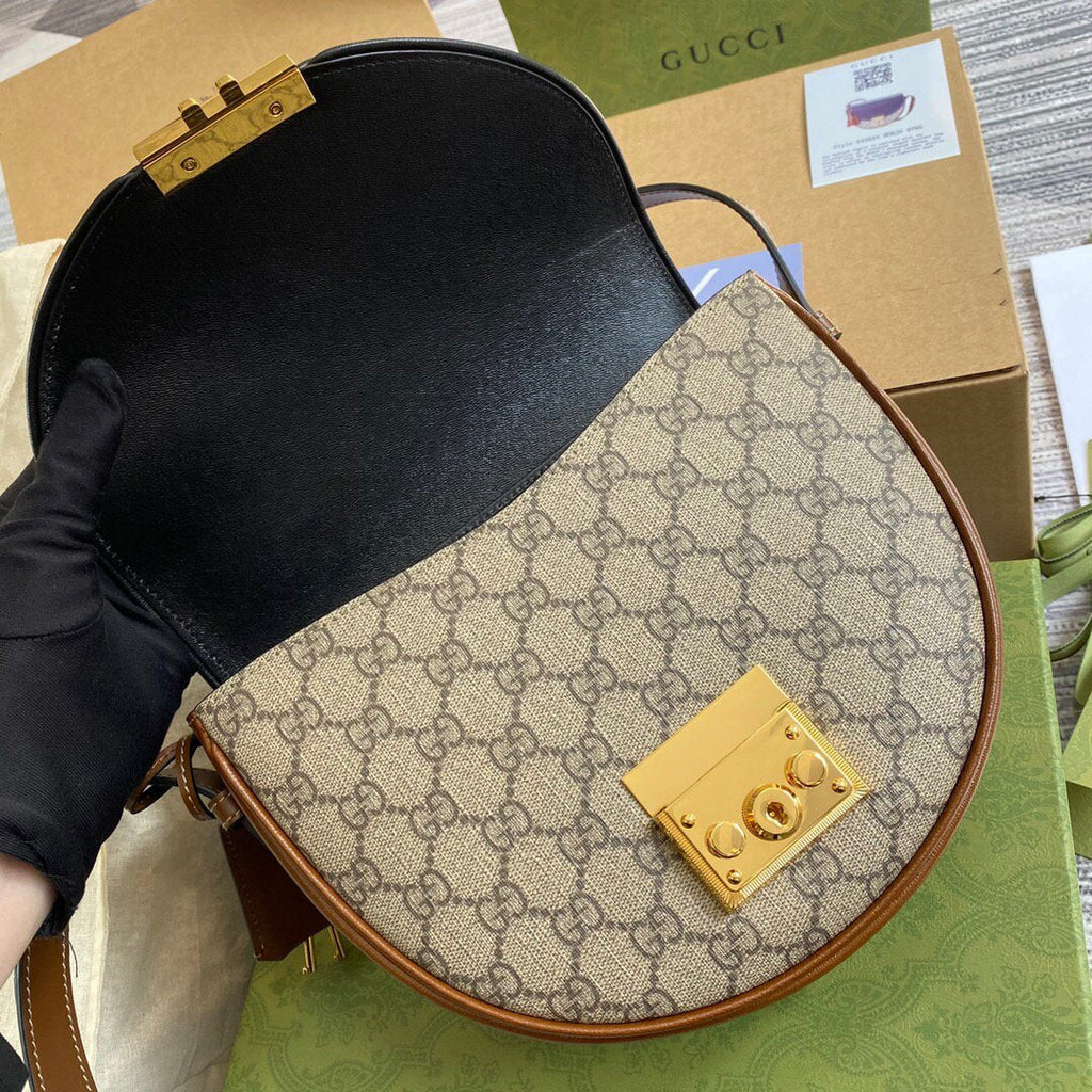 Gucci 644524 Gucci Padlock Small Shoulder Bag Black
