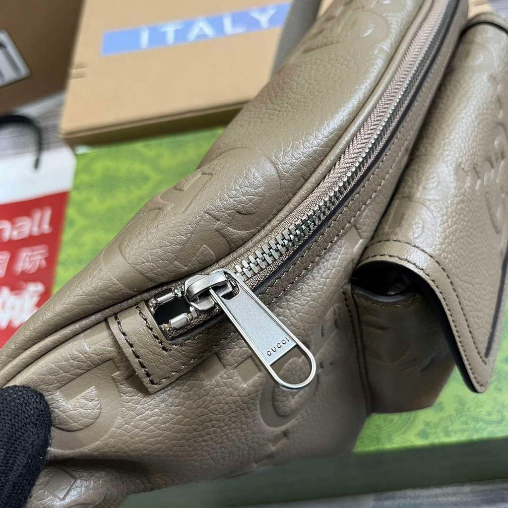 Gucci 645093 Jumbo GG Belt Bag Taupe