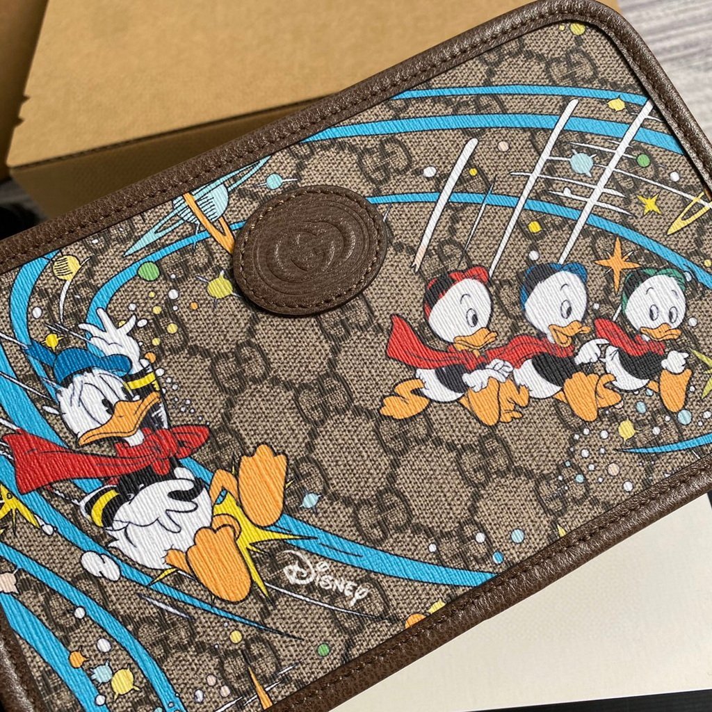 Gucci 647929 Disney x Gucci Donald Duck Cosmetic Case Brown