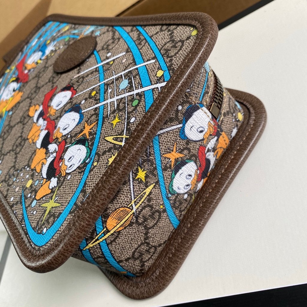 Gucci 647929 Disney x Gucci Donald Duck Cosmetic Case Brown