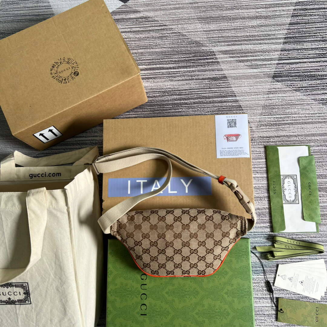 Gucci 650299 The North Face x Gucci Belt Bag