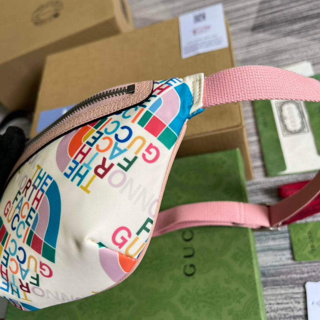 Gucci 650299 The North Face x Gucci belt bag Pink