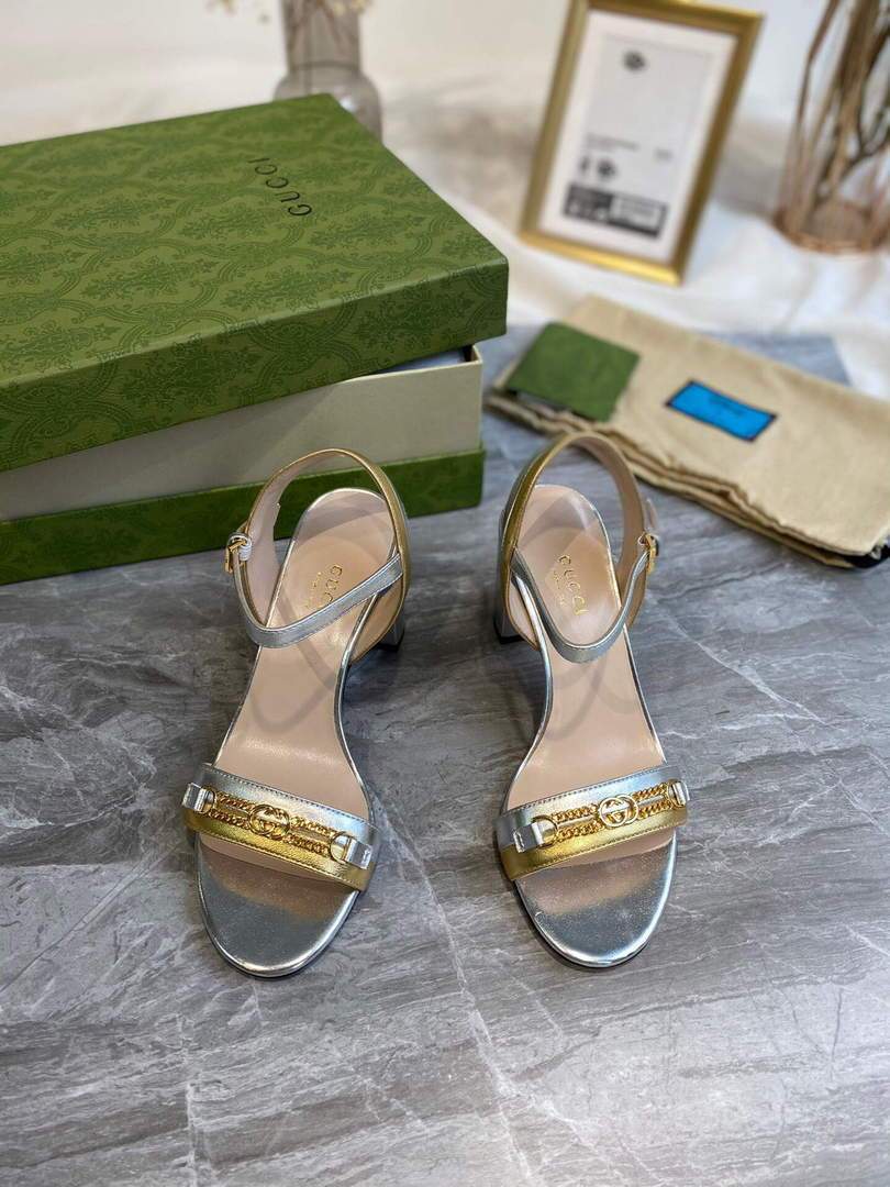 Gucci 655408 Women's Sandal With Chain Leather Silver - luxibagsmall