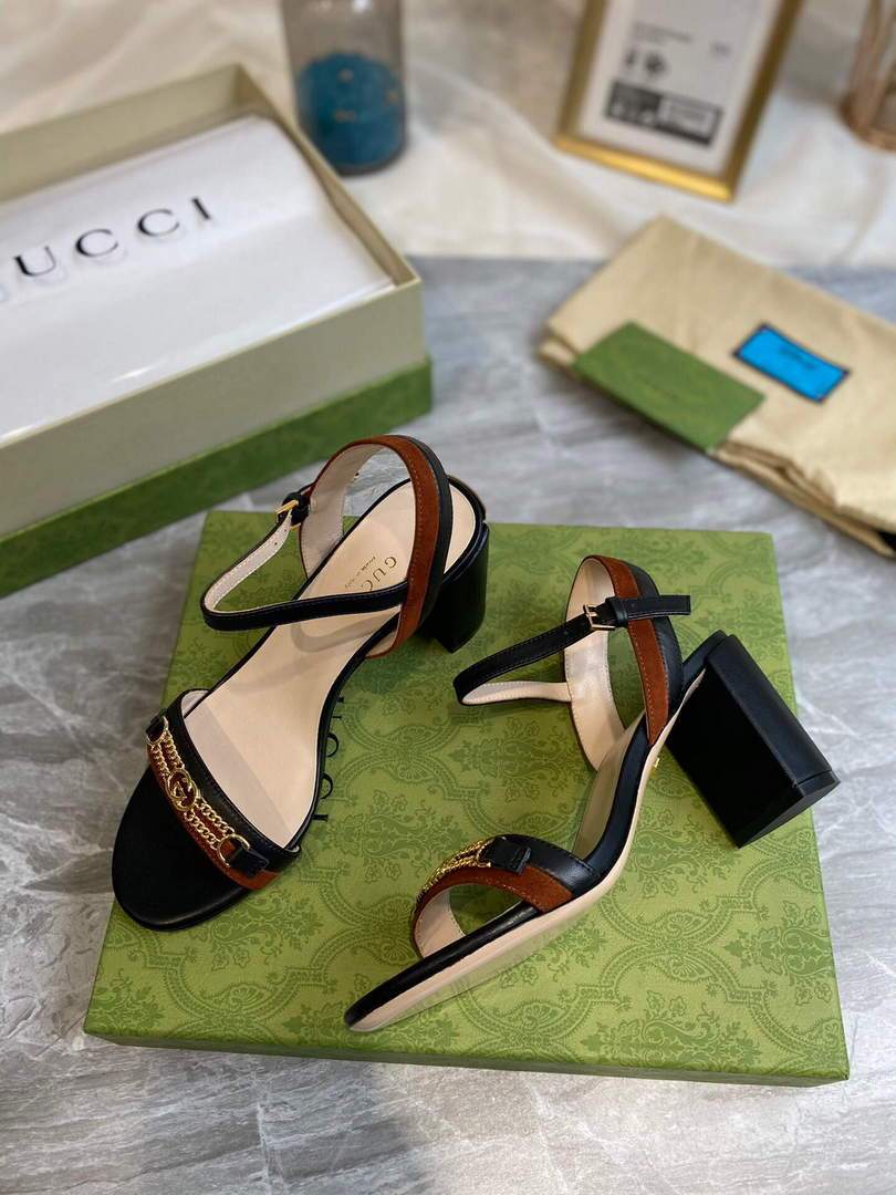 Gucci 655408 Women's Sandal With Chain Leather Black - luxibagsmall