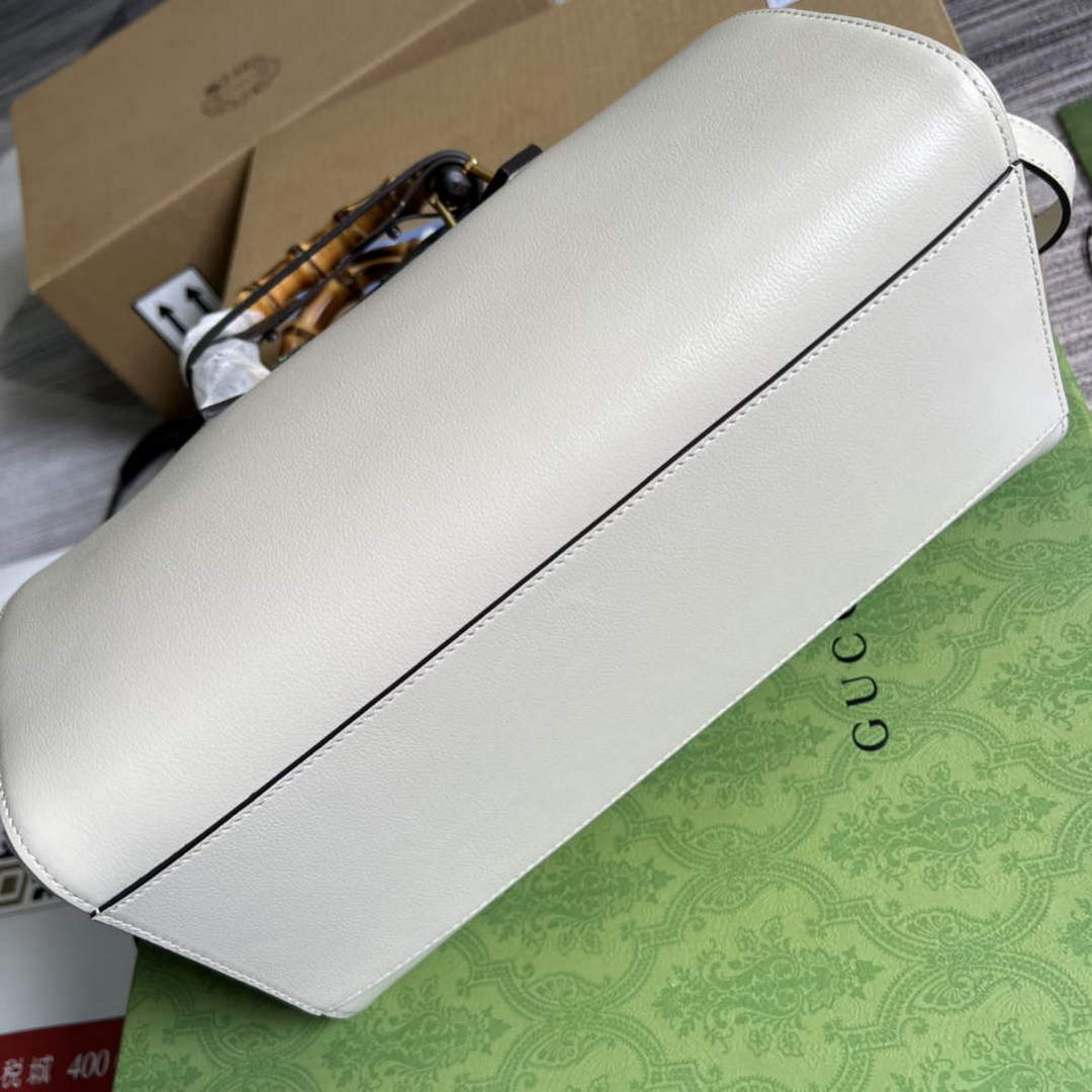 Gucci 655663 Gucci Diana Japan Limited Small Top Handle Bag White - Default Title - View 7