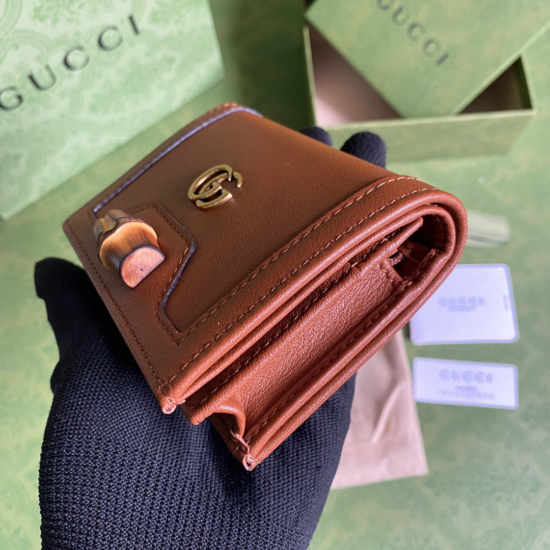 Gucci ??658244 Diana Card Case Wallet in Brown