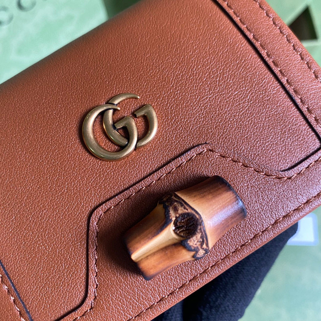 Gucci ??658244 Diana Card Case Wallet in Brown