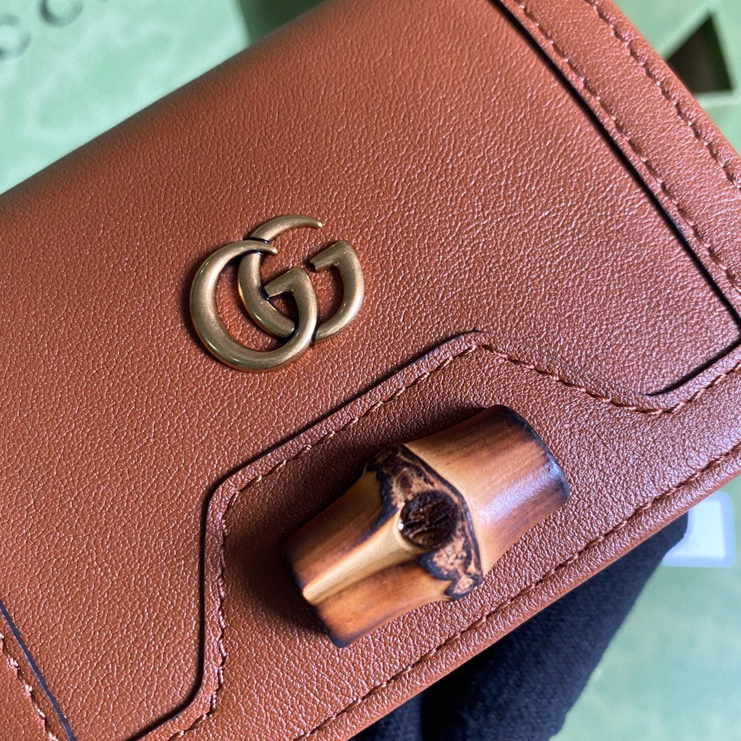 Gucci ??658244 Diana Card Case Wallet in Brown