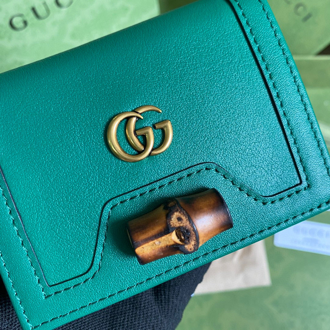 Gucci ??658244 Diana Card Case Wallet in Green