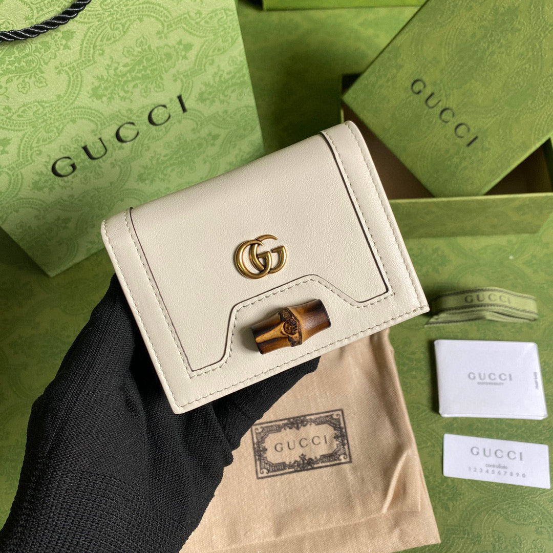 Gucci ??658244 Diana Card Case Wallet in White