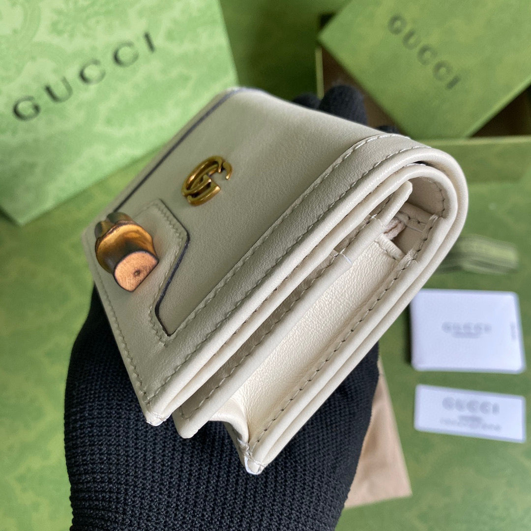 Gucci ??658244 Diana Card Case Wallet in White