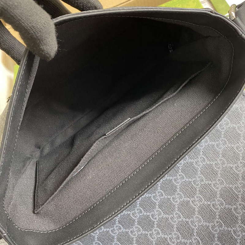 Gucci 658542 GG Messenger Bag Black