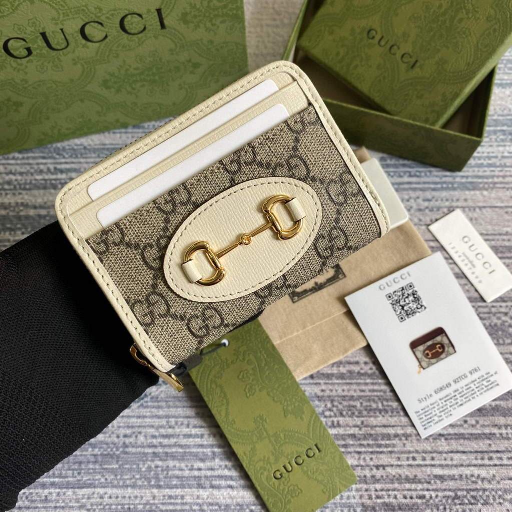 Gucci ?a€?58549 Gucci Horsebit 1955 Card Case White