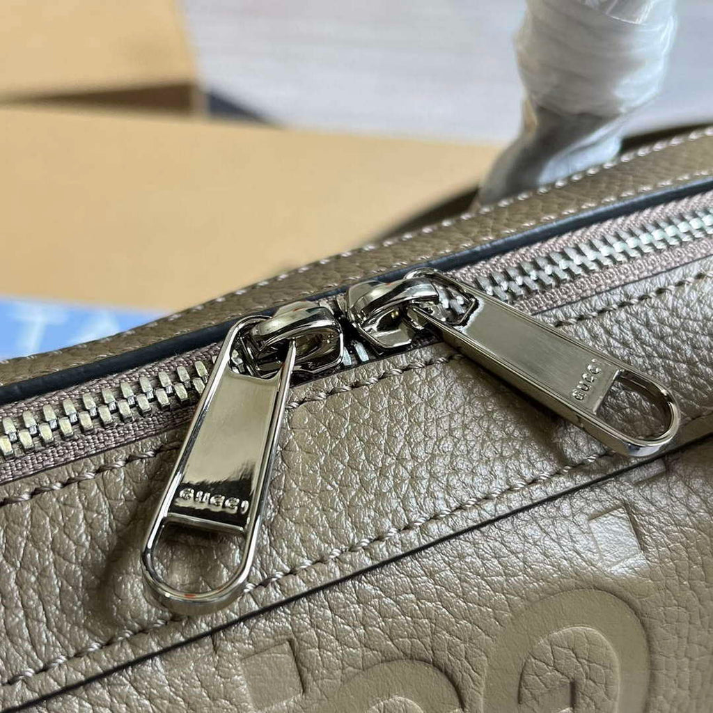 Gucci 658573 Men's GG embossed briefcase Bag Taupe