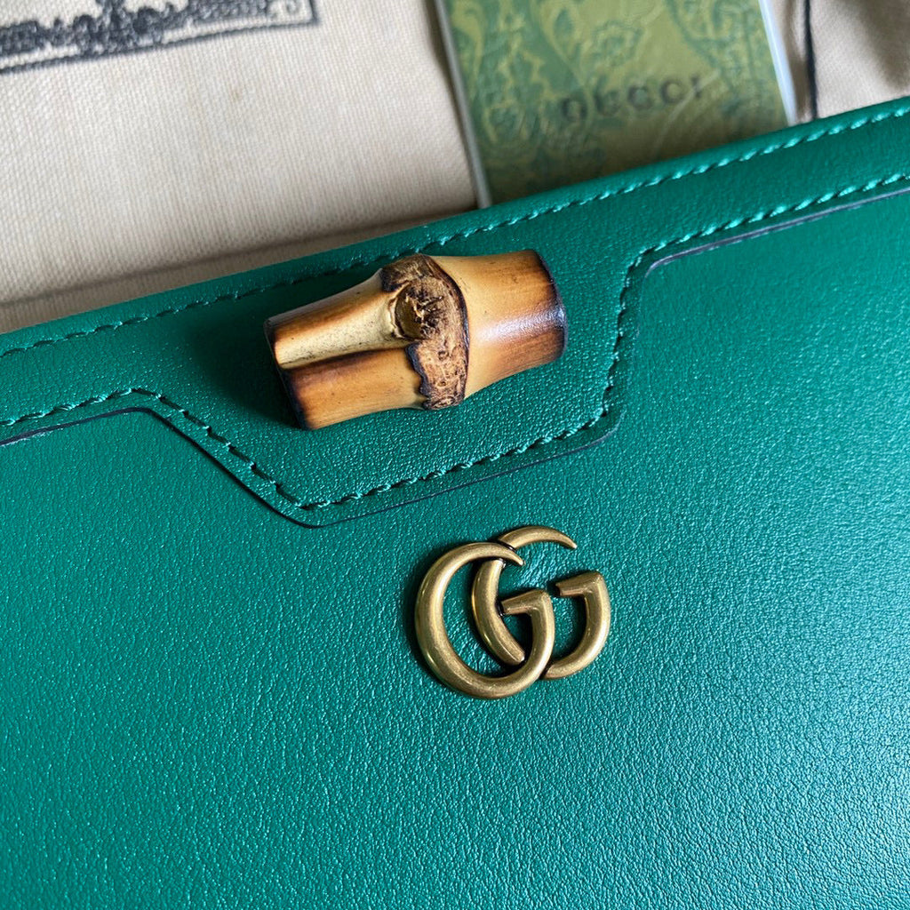 Gucci 658634 Diana Continental Wallet in Green